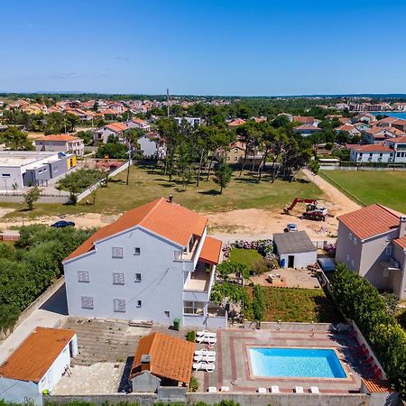 Apartments Mlado Привлака Экстерьер фото