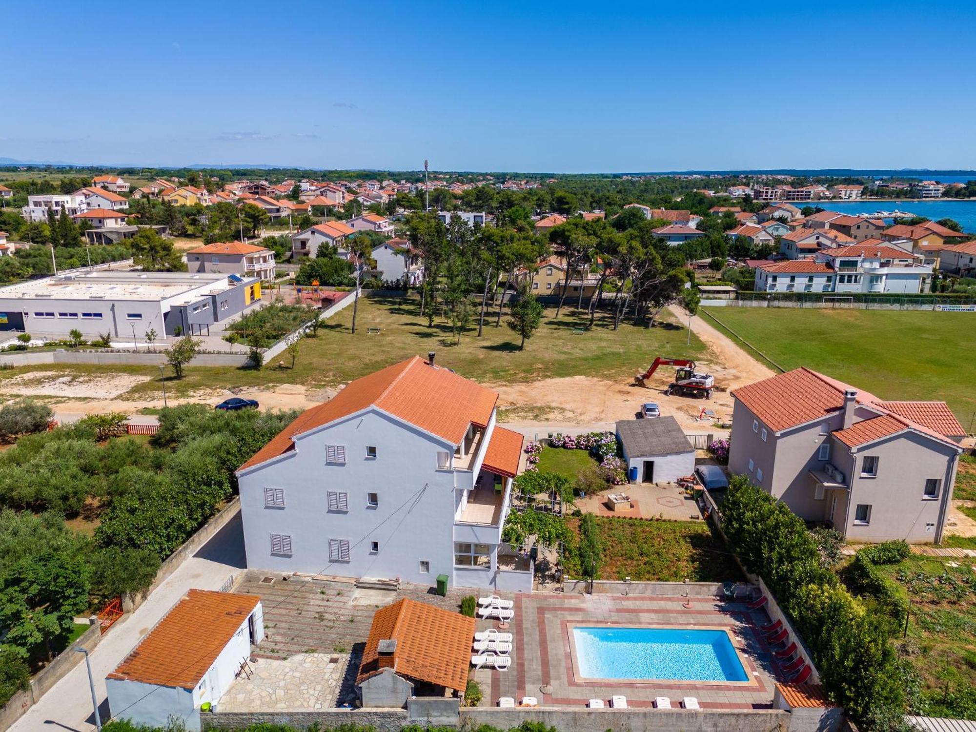 Apartments Mlado Привлака Экстерьер фото